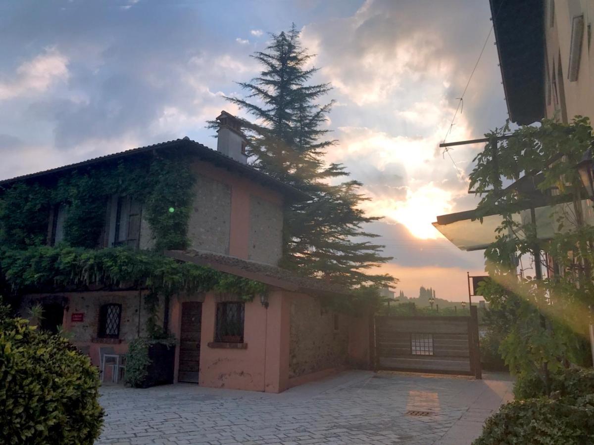 Agriturismo Feliciana Pozzolengo Buitenkant foto