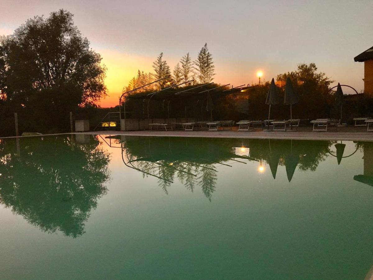 Agriturismo Feliciana Pozzolengo Buitenkant foto