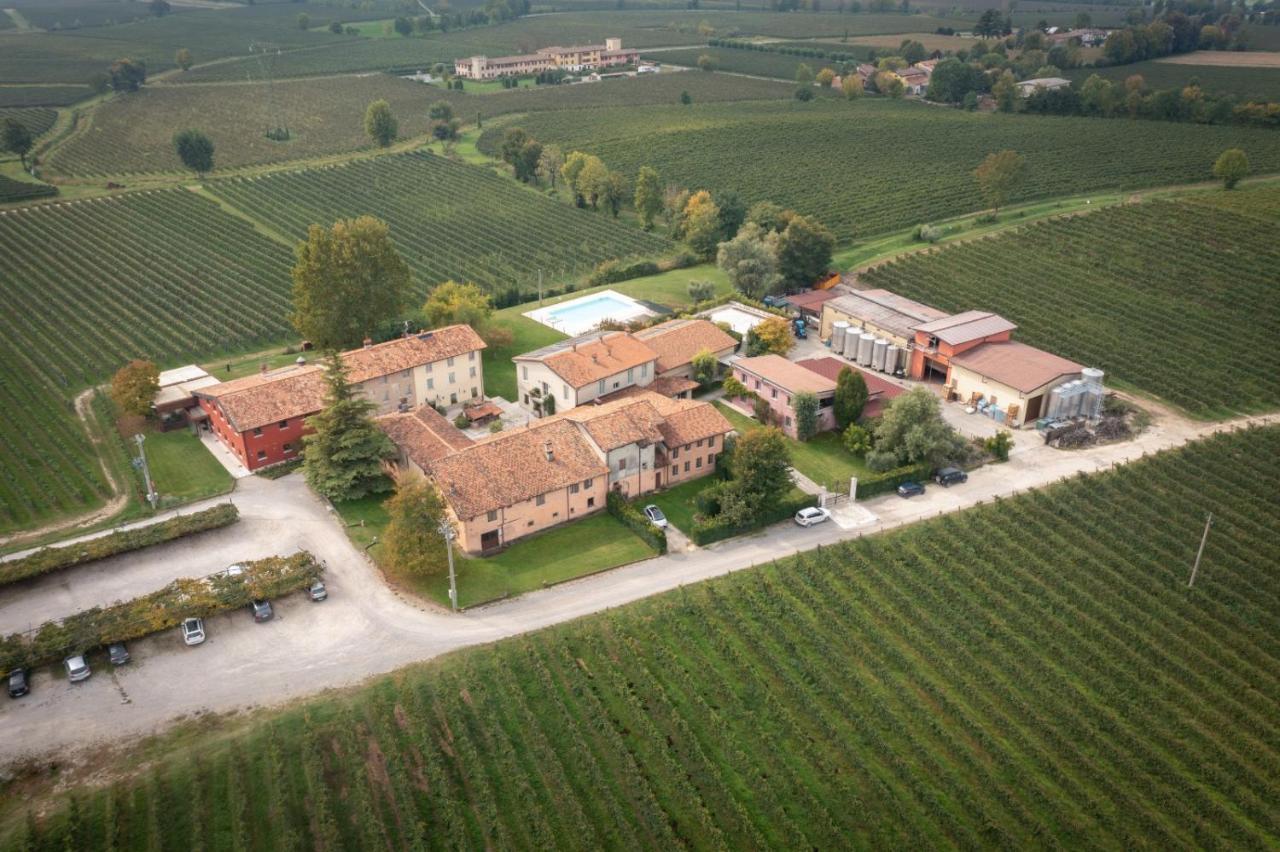 Agriturismo Feliciana Pozzolengo Buitenkant foto