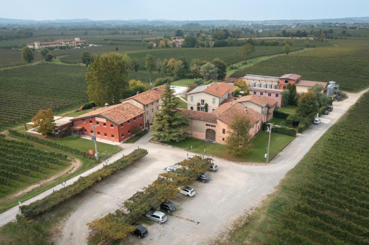 Agriturismo Feliciana Pozzolengo Buitenkant foto